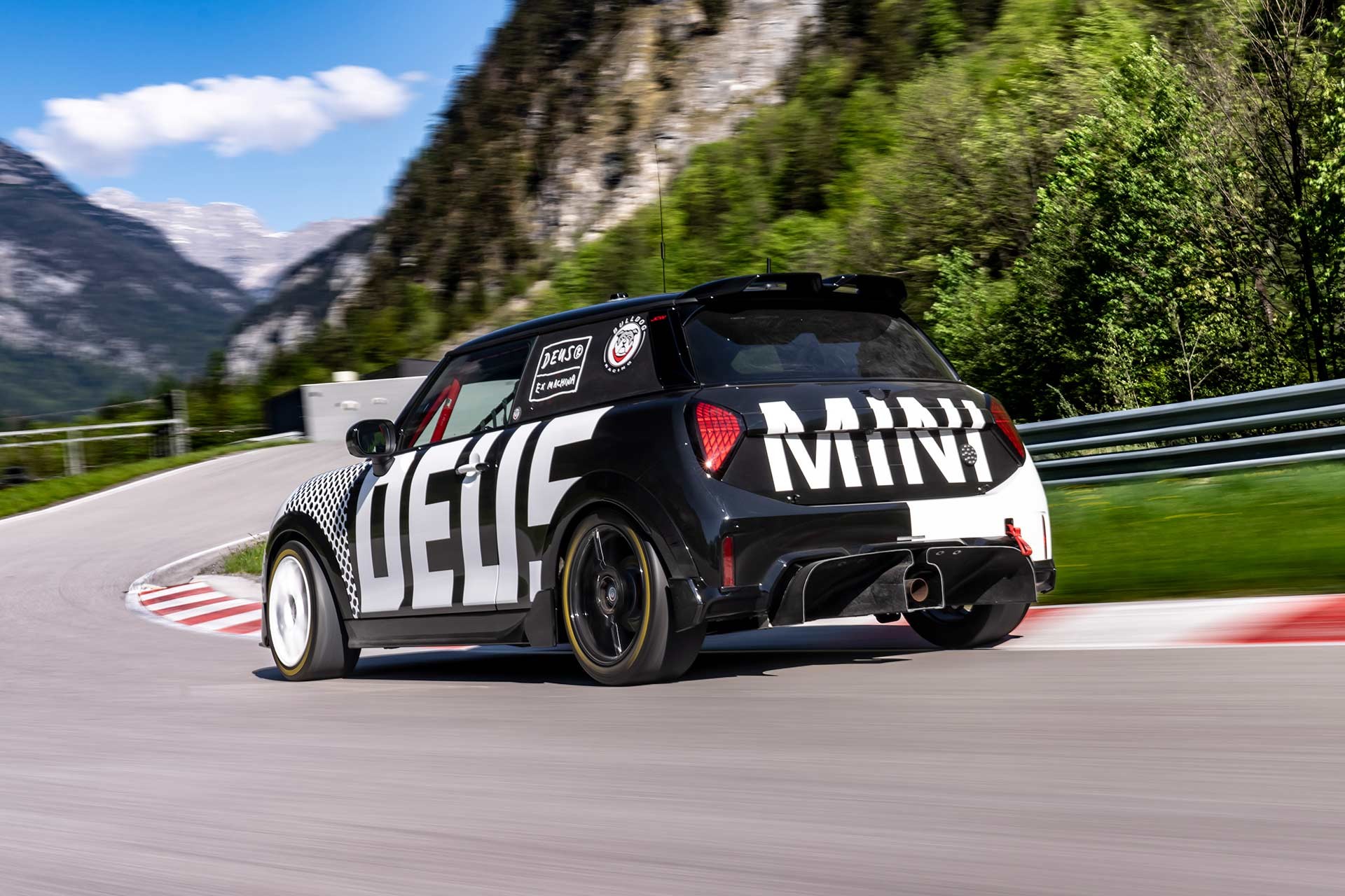 MINI JCW Heckansicht